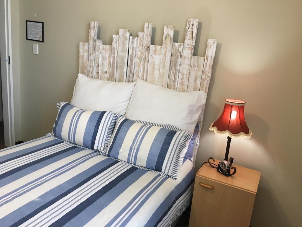 Eden Rose Manor B&B ラ・マーシー エクステリア 写真